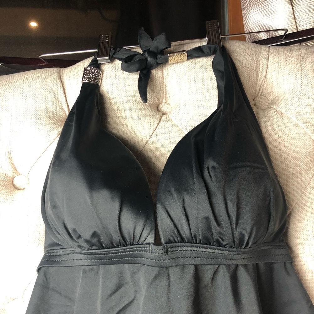 Venus Womans Swimwear Takini 2 Piece New Size 14